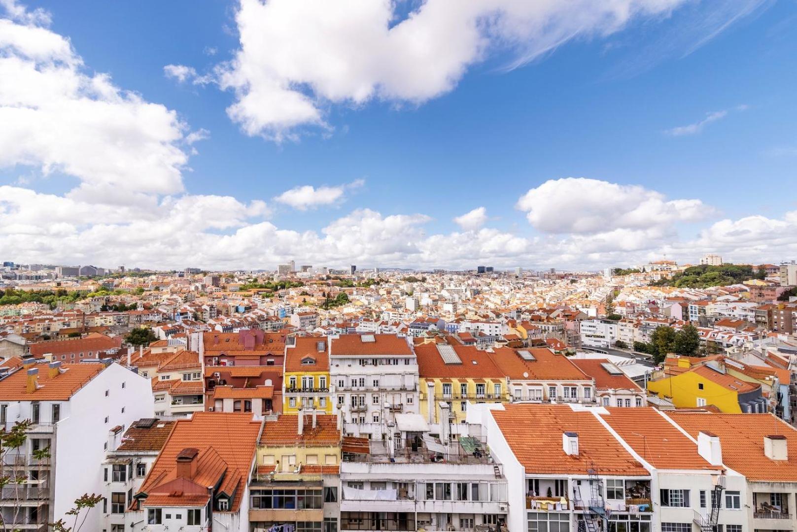 Ferienwohnung Guestready - Fantastic Rustic Duplex With Terrace Lisboa Exterior foto